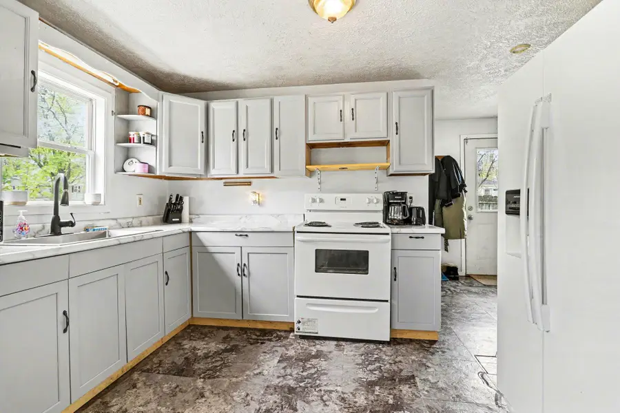 232 Sorin Street, Niles, MI 49120 - #3
