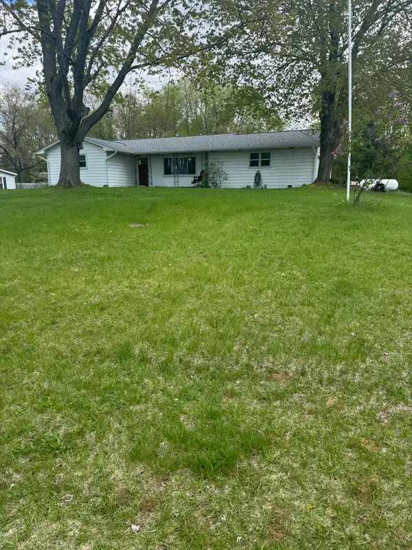 711 Bauer Road, Hastings, MI 49058