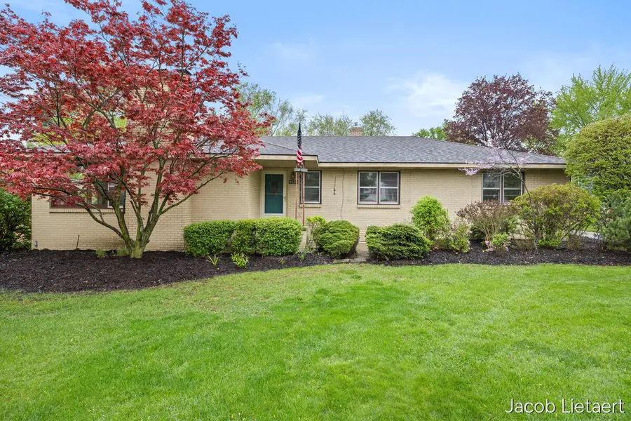 1836 Millbrook Street Se, Grand Rapids, MI 49508 - #2