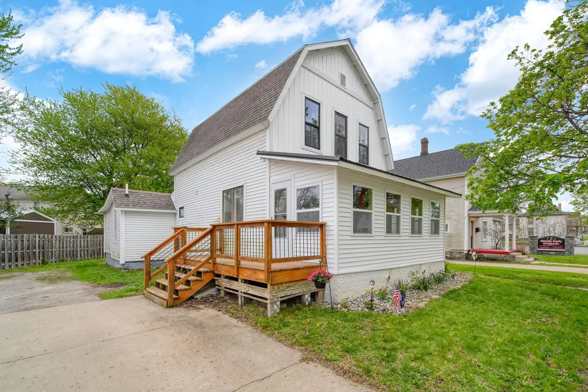 81 Hillsdale Street, Hillsdale, MI 49242 - #1