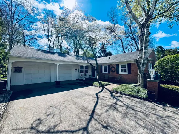 392 Eastmoor Avenue Se, Grand Rapids, MI 49546