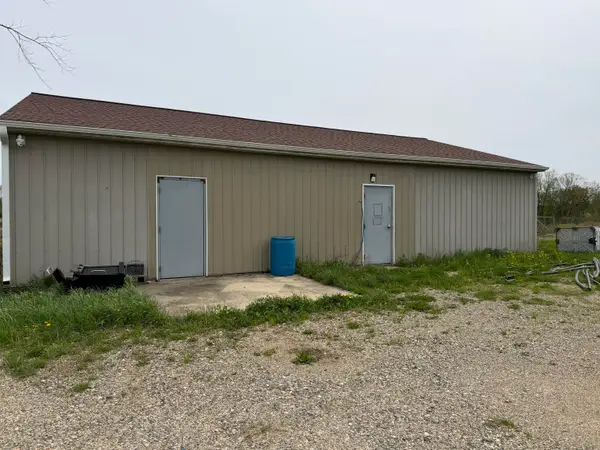 V/L S M-37, Dowling, MI 49050