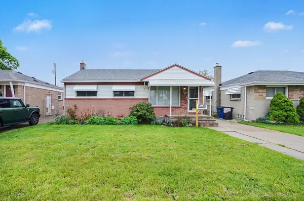 32517 Avondale Street, Westland, MI 48186