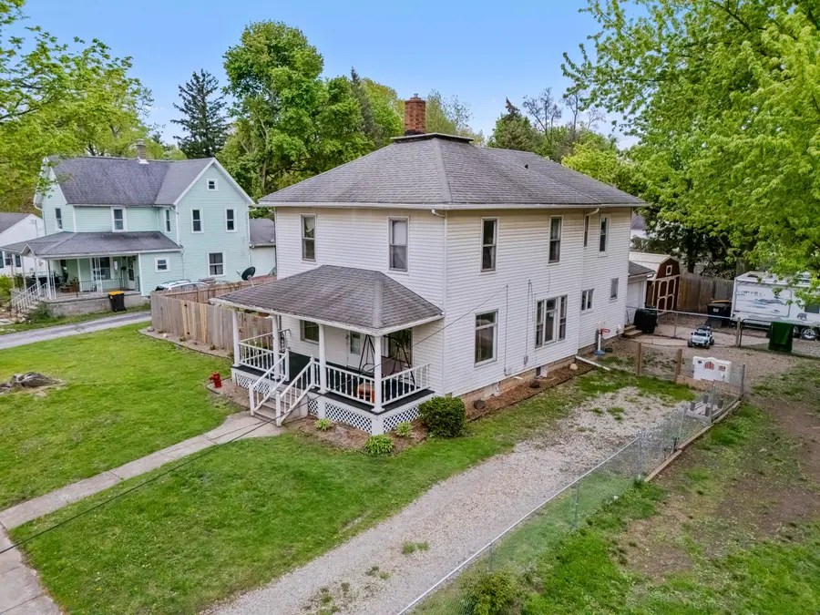 142 S West Street, Hillsdale, MI 49242 - #3
