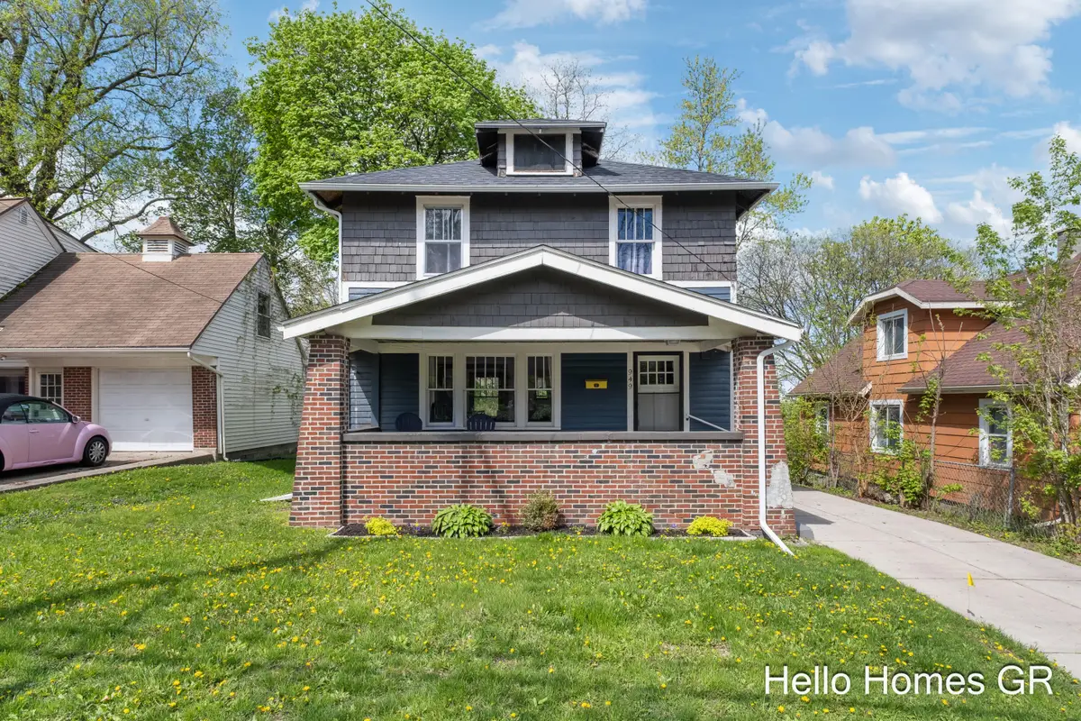 949 College Avenue Ne, Grand Rapids, MI 49503 - #1