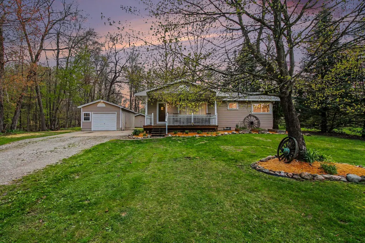 2730 Bullard Road, Hartland, MI 48353 - #1