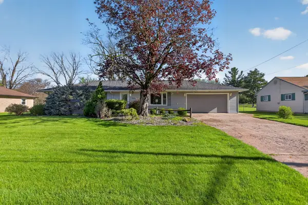 1616 Cascade Court, Jackson, MI 49203