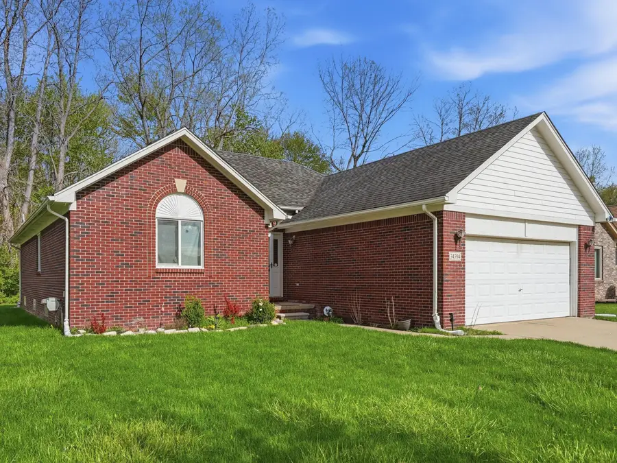34394 Means Drive, Clinton Township, MI 48035 - #2