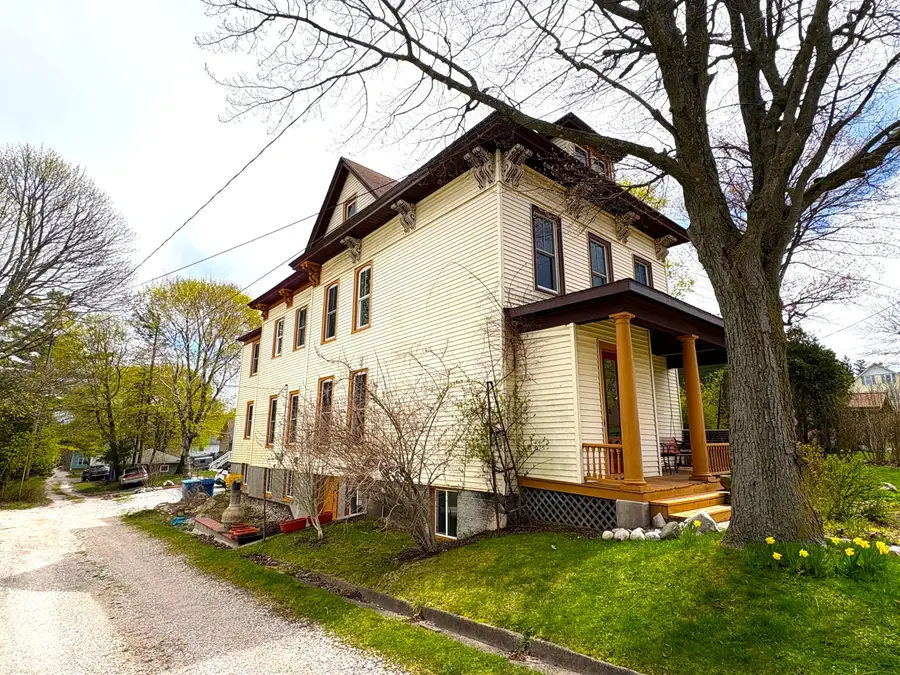 211 Maple Street, Manistee, MI 49660 - #3