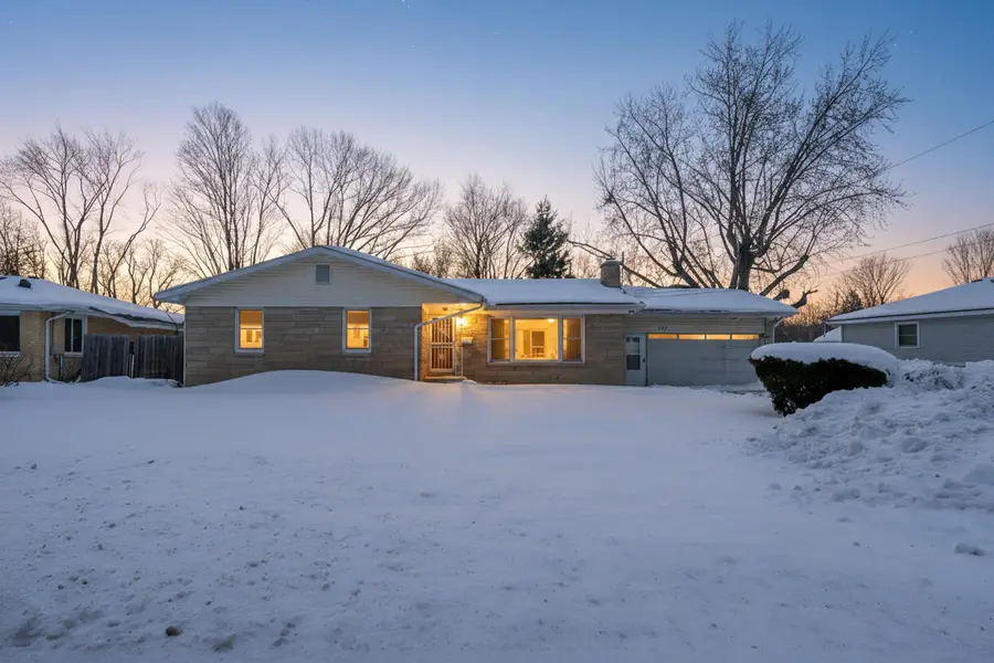 287 Nickerson Avenue, Benton Harbor, MI 49022 - #2