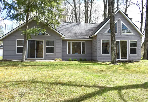 2263 W Riverbend Trail, Baldwin, MI 49304