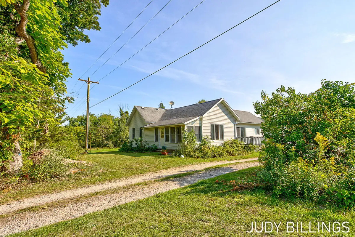 1317 68th Street, South Haven, MI 49090 - #1