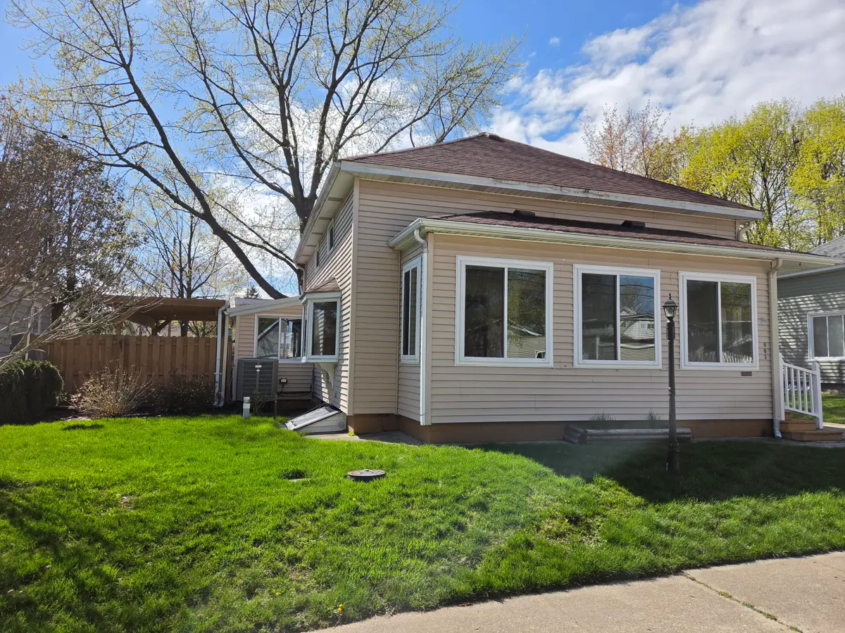 603 New William Street, Ludington, MI 49431 - #1