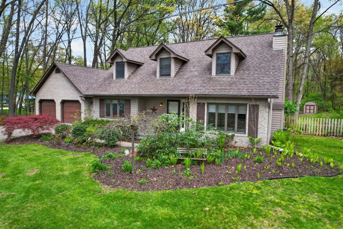11425 Mcgregor Road, Pinckney, MI 48169 - #1