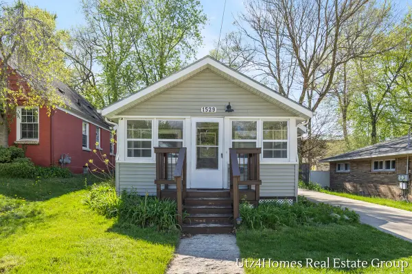 1529 Philadelphia Avenue Se, Grand Rapids, MI 49507
