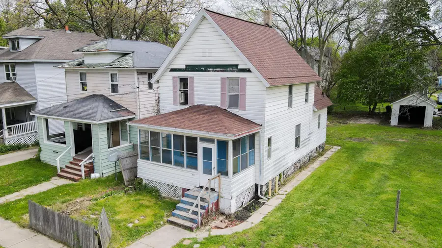 55 Mckinley Avenue S, Battle Creek, MI 49017 - #2