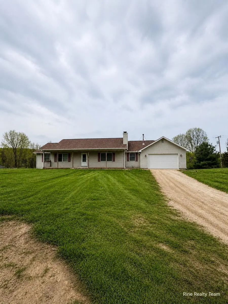 5655 Pingree Road, Howell, MI 48843 - #2