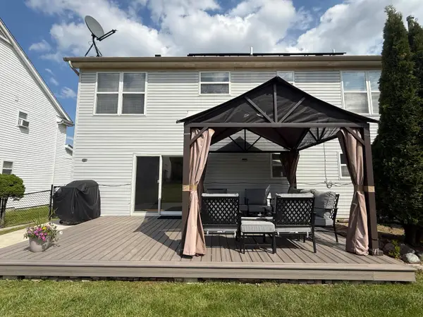 6590 Robindale Drive, Ypsilanti, MI 48197