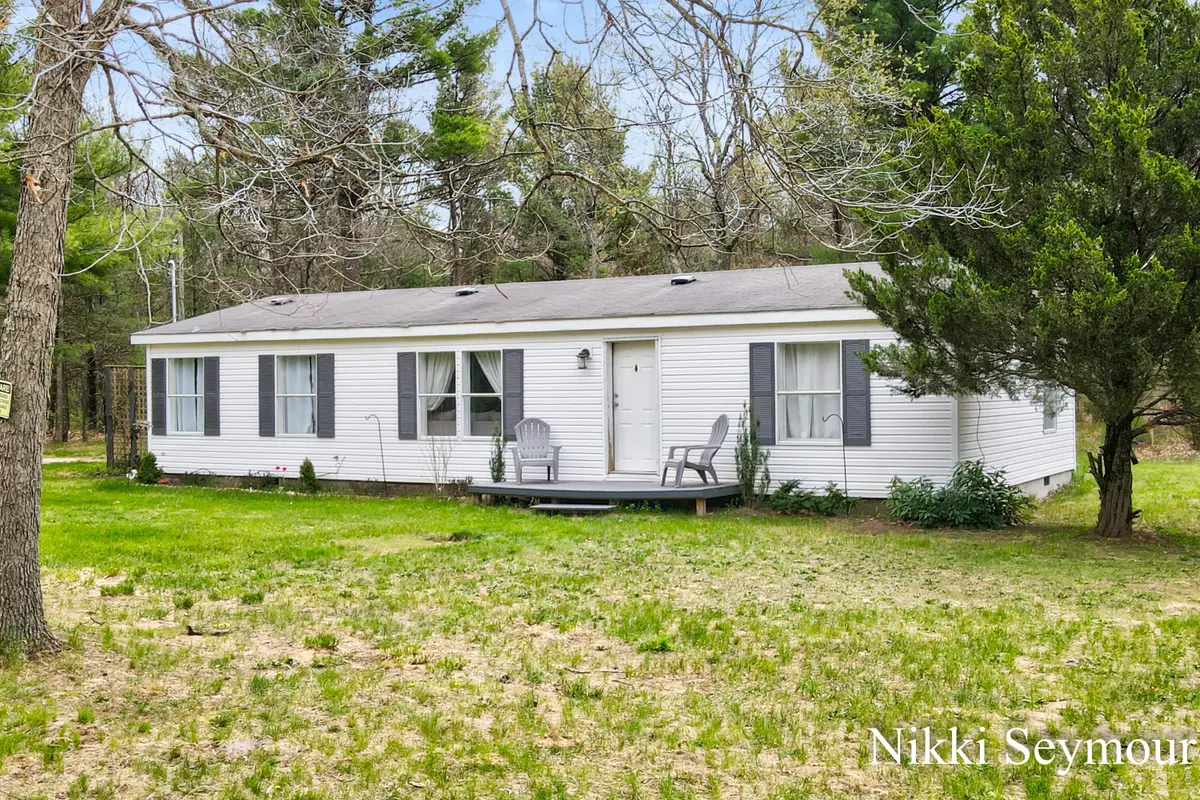 429 E Church Road, Twin Lake, MI 49457 - #1