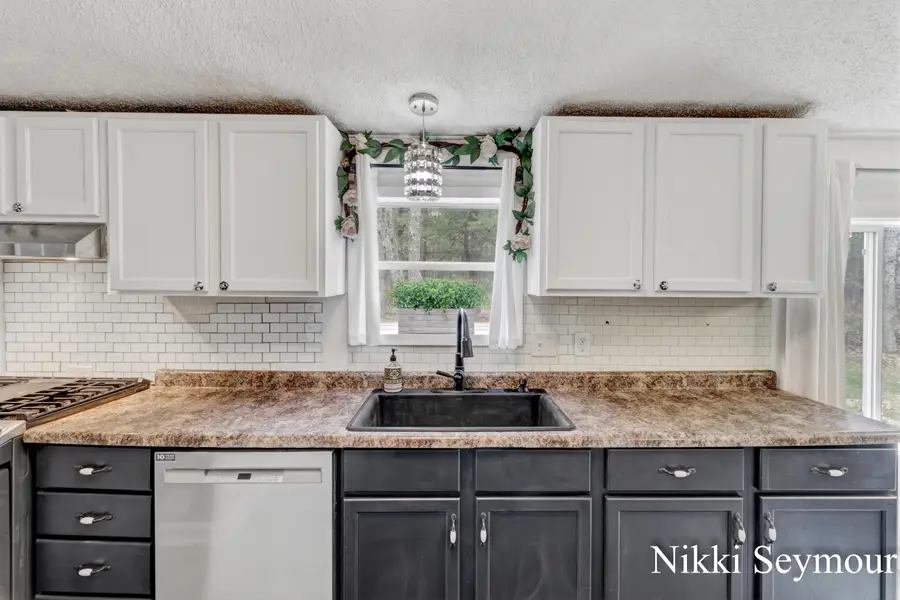 429 E Church Road, Twin Lake, MI 49457 - #3
