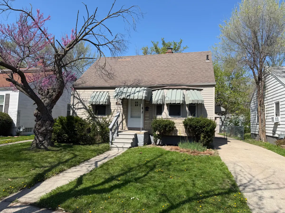 19421 Elkhart Street, Harper Woods, MI 48225 - #1