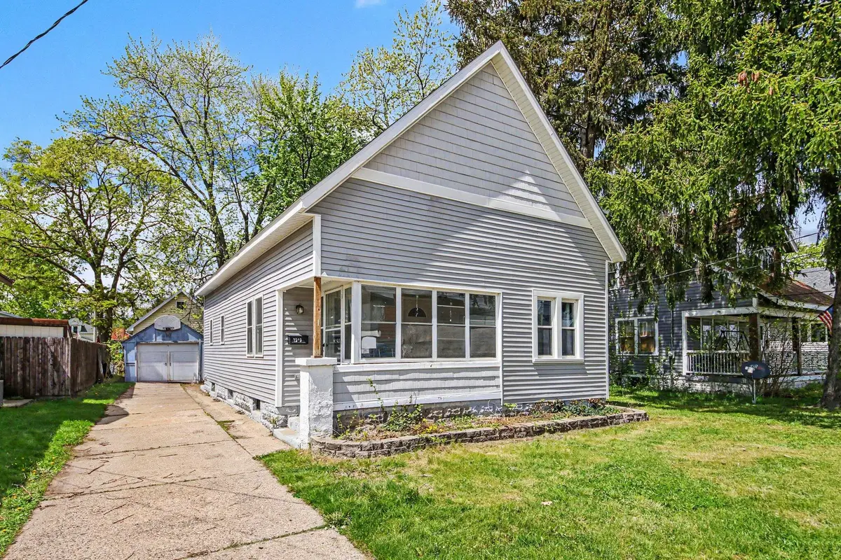 2319 Beverly Avenue Sw, Wyoming, MI 49519 - #1