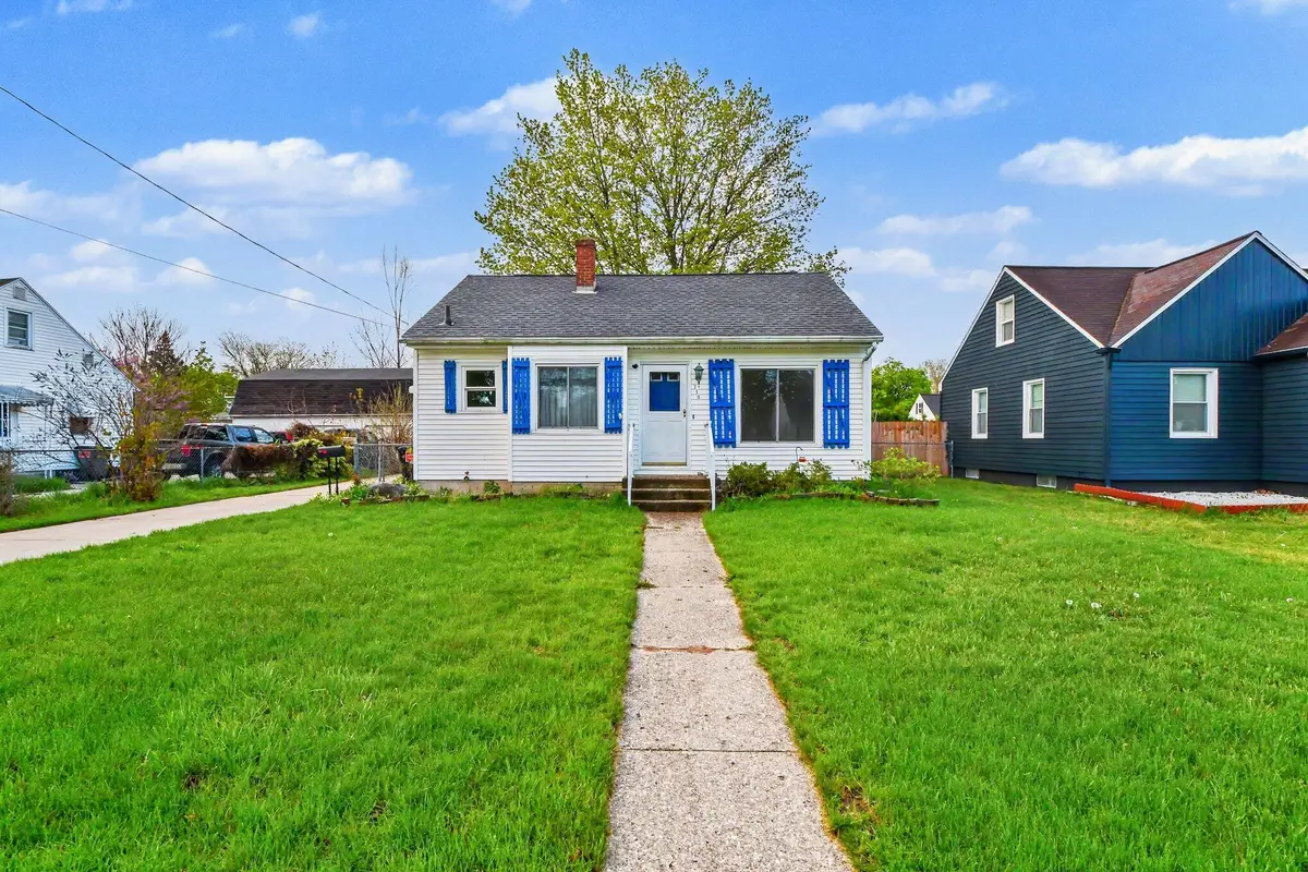 718 Buckingham Street Sw, Wyoming, MI 49509 - #1