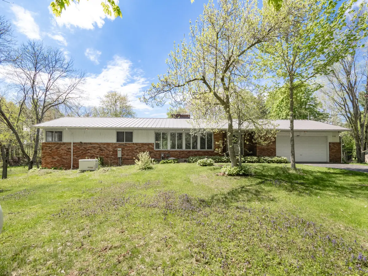 220 26th Street, Allegan, MI 49010 - #1