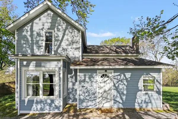 711 N Burr Oak Road, Colon, MI 49040