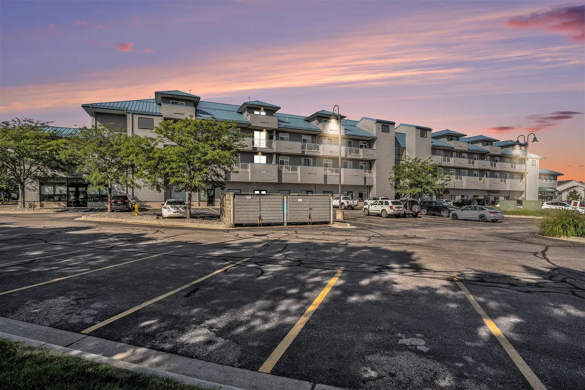 530 Miller Drive #308, Grand Haven, MI 49417 - #1