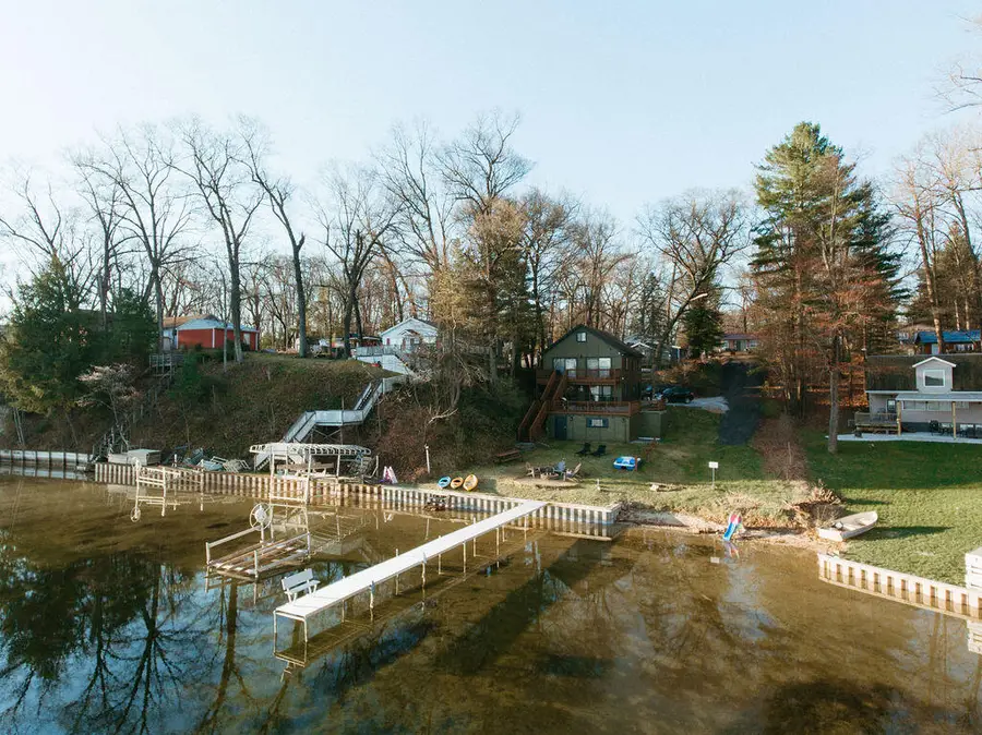 2500 N Bauer Avenue, White Cloud, MI 49349 - #2