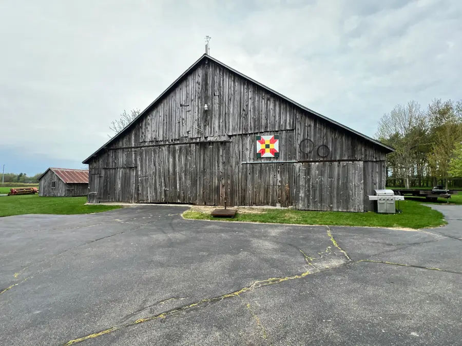 8331 112th Avenue, West Olive, MI 49460 - #2