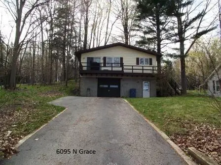 6105 N Grace Avenue, Ludington, MI 49431 - #2