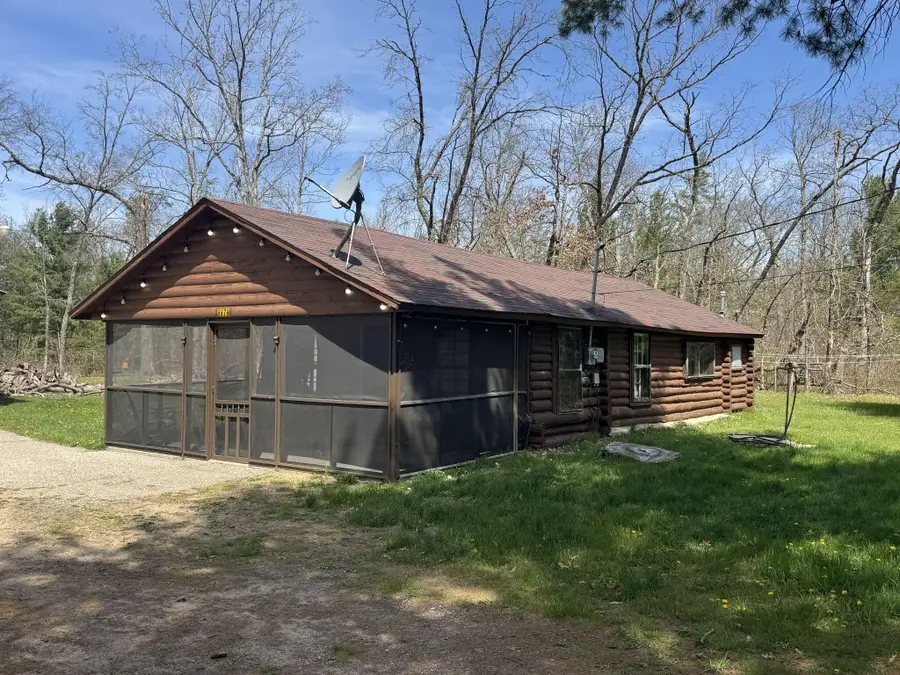 9979 M-37, Baldwin, MI 49304 - #2