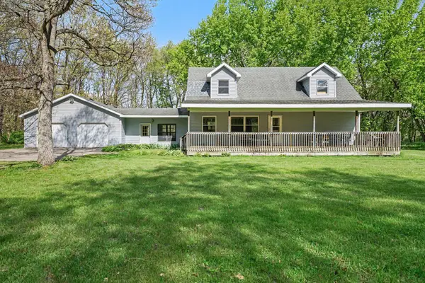 24935 Sandy Beach Drive, Edwardsburg, MI 49112