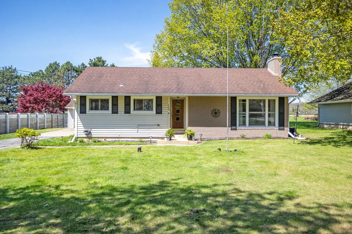 155 Elizabeth Drive, Owosso, MI 48867 - #1