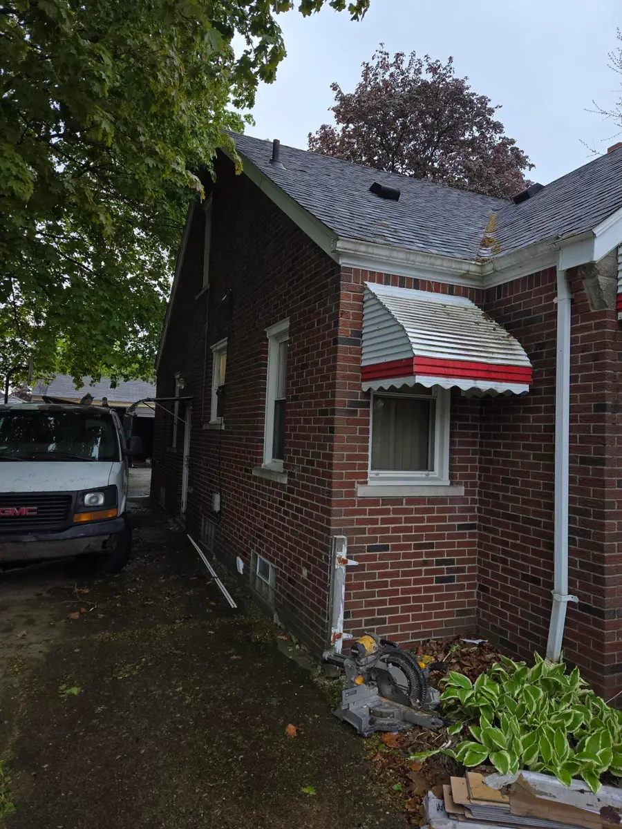 16610 Collingham Drive, Detroit, MI 48205 - #2