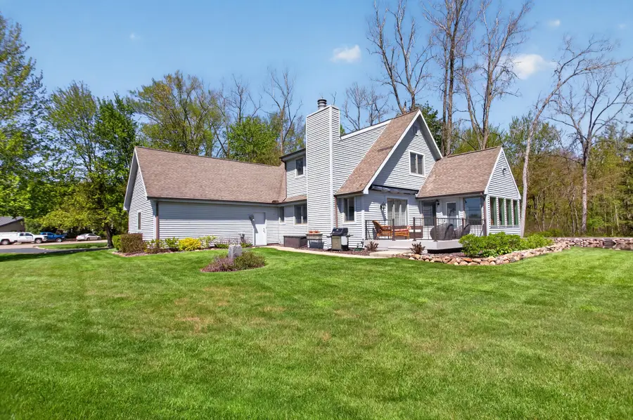 5745 Browns Lake Road, Jackson, MI 49203 - #2