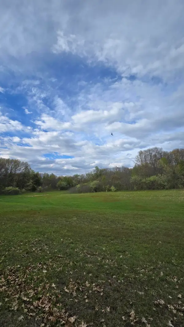 690 Pierce Road, Plainwell, MI 49080
