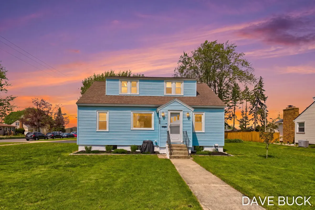 283 W 28th Street, Holland, MI 49423 - #1
