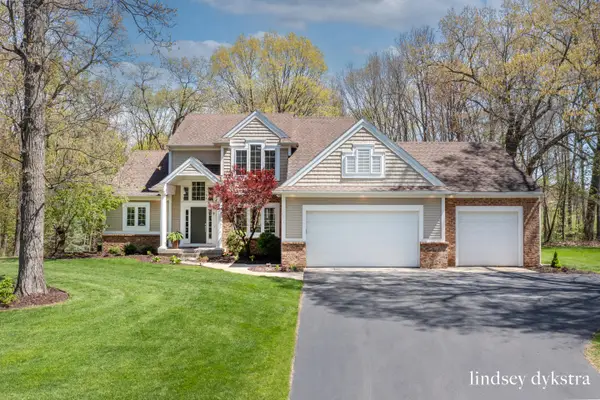 4320 Trail E Drive Ne, Ada, MI 49301