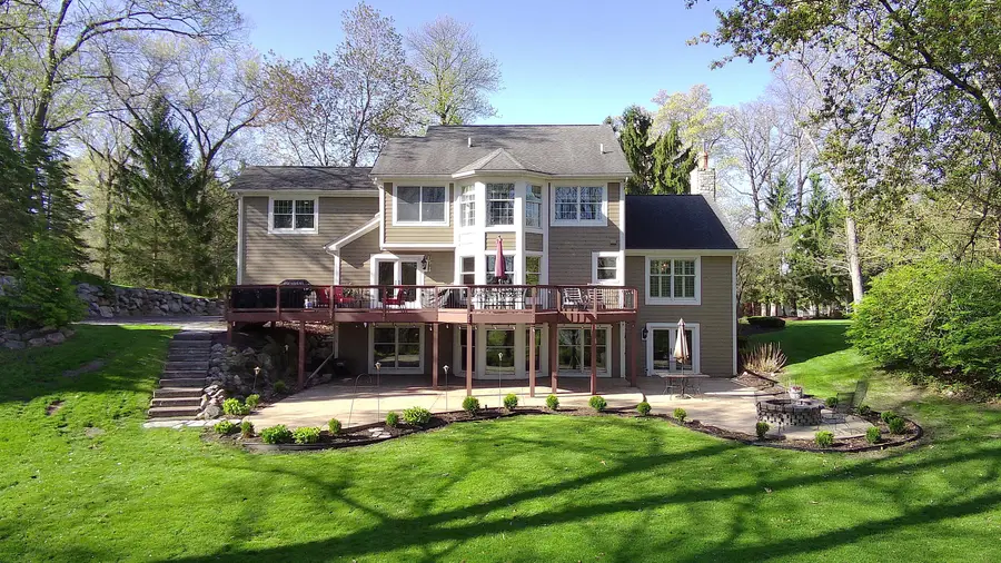 4619 Oak Pointe Drive, Brighton, MI 48116 - #2