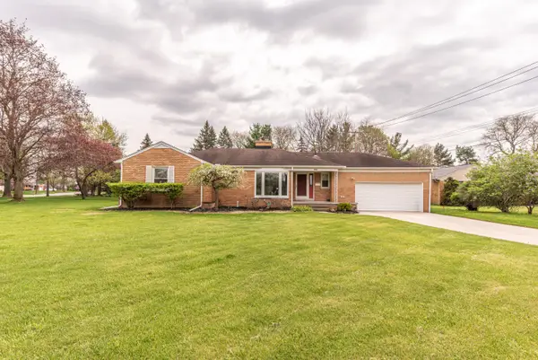 415 Linden Court, Saline, MI 48176
