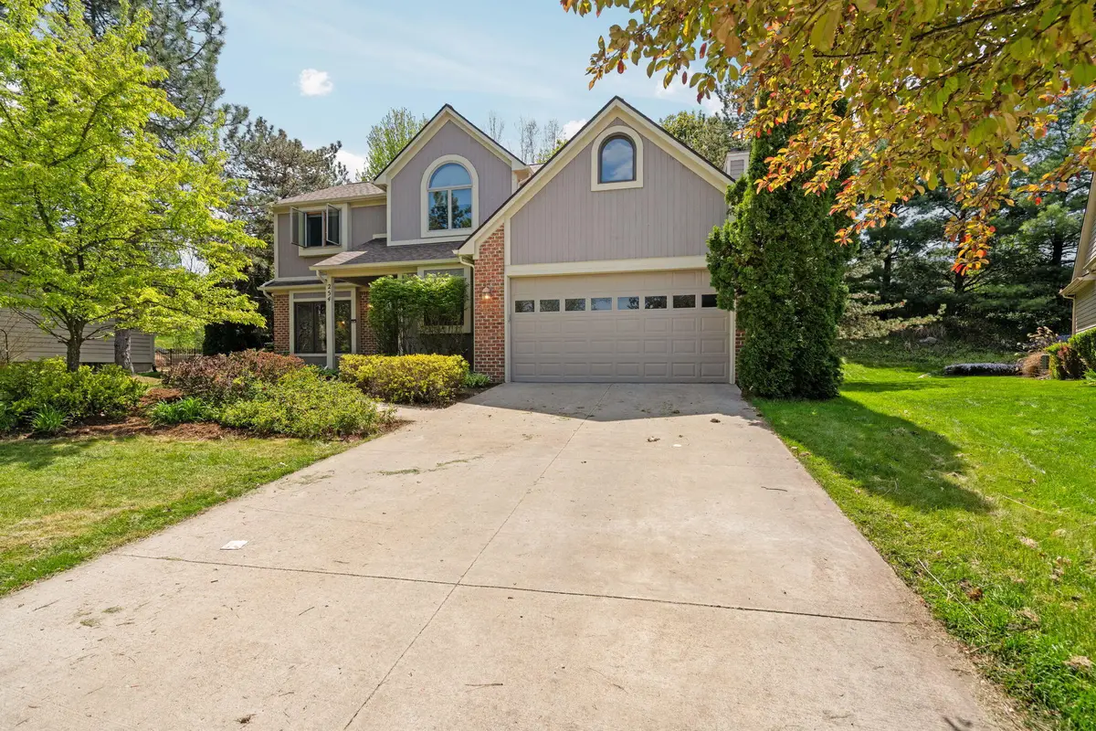 254 Hunters Trail, Ann Arbor, MI 48103 - #1