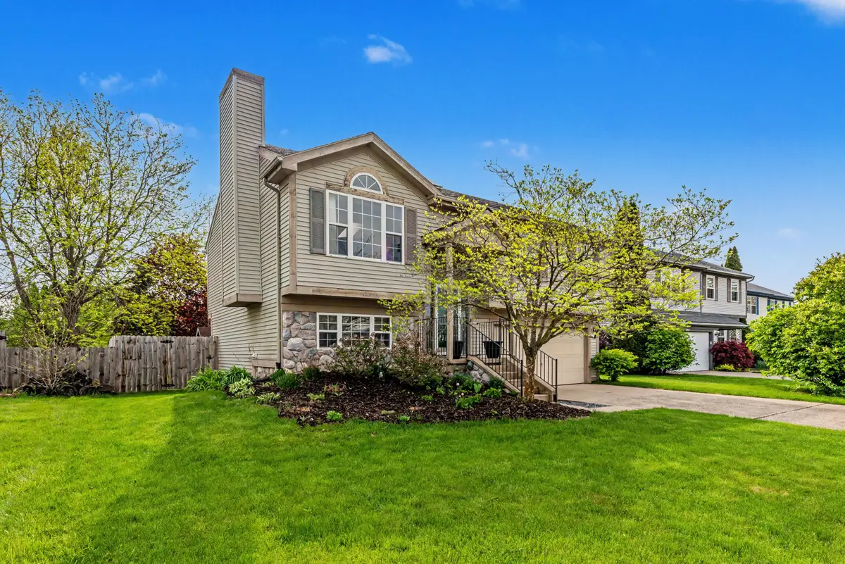 7039 Saint Andrews Drive, Ypsilanti, MI 48197 - #1