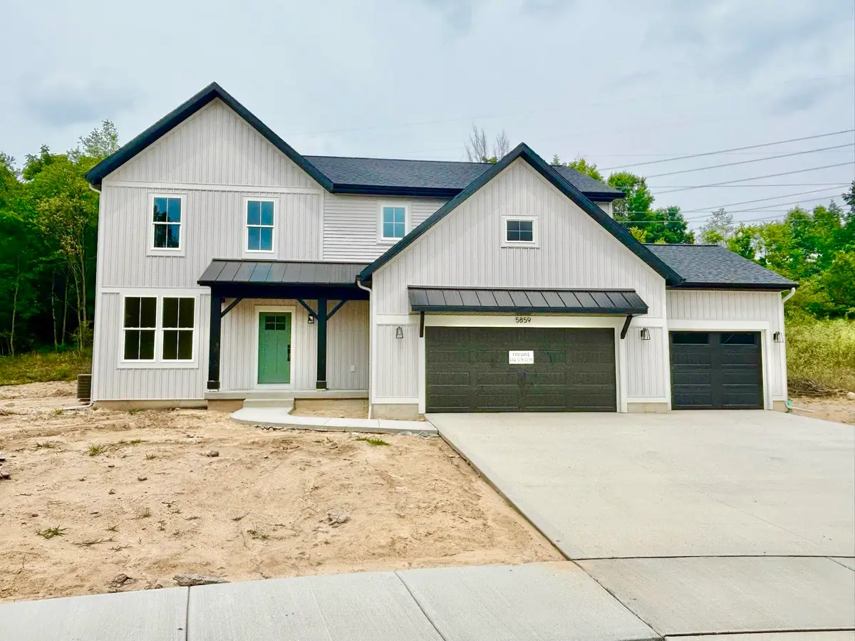 5859 Valley Point Drive Se, Caledonia, MI 49316 - #1