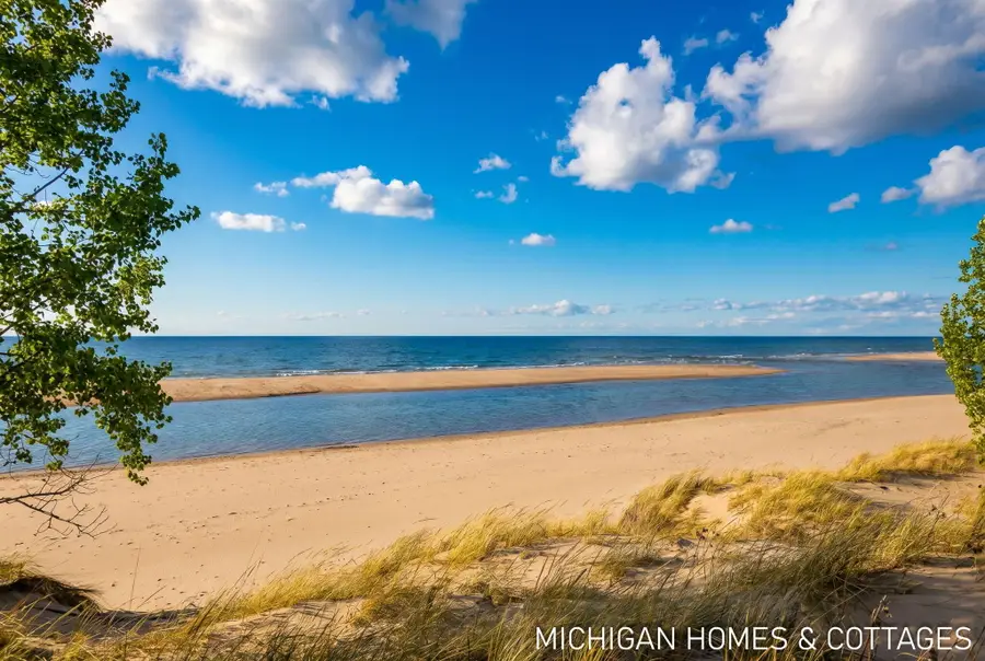 719 Golfview Drive, Douglas, MI 49406 - #3