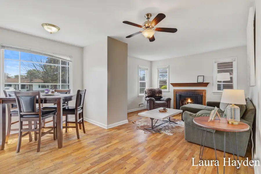 1910 Gordon, Lansing, MI 48910 - #3