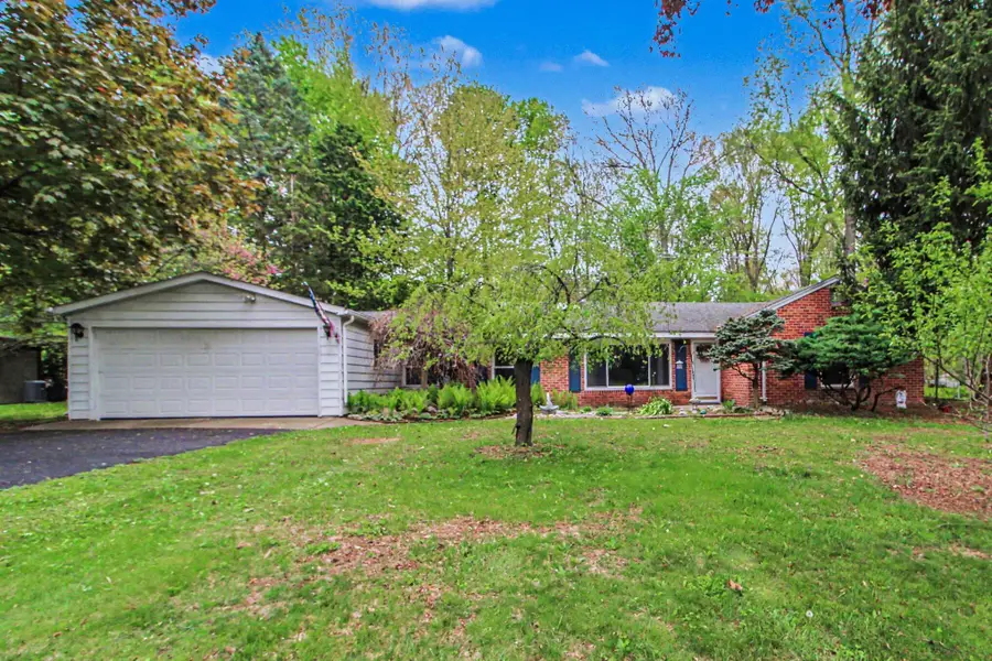 32633 6 Mile Road, Livonia, MI 48152 - #2