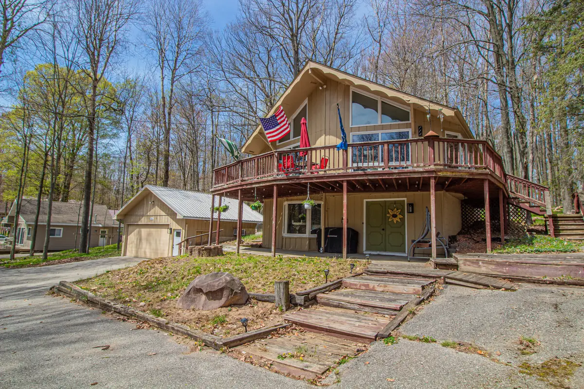 9530 Golf Port Drive, Canadian Lakes, MI 49346 - #1